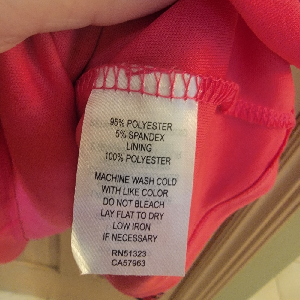 Womens Plus Sz 2X Halogen Sleeveless Hot Pink And Black Geometric Shirt - Picture 4 of 6